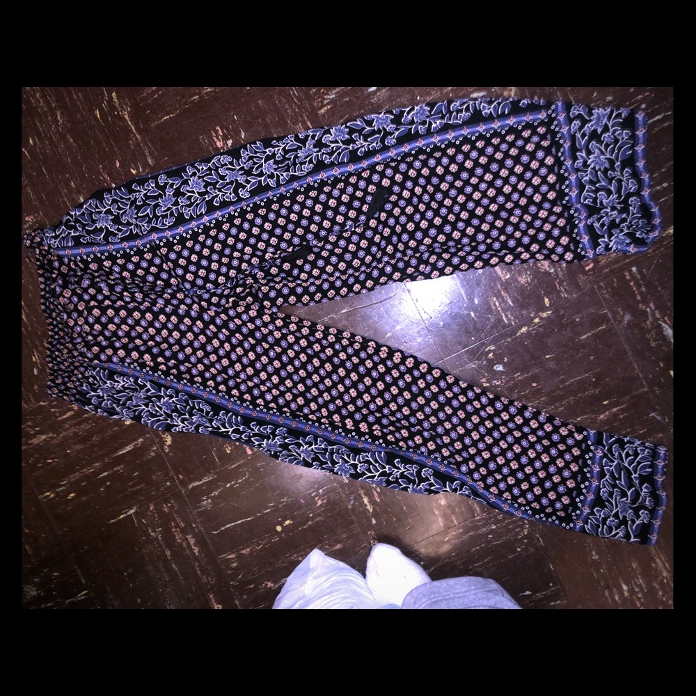 patterned pants